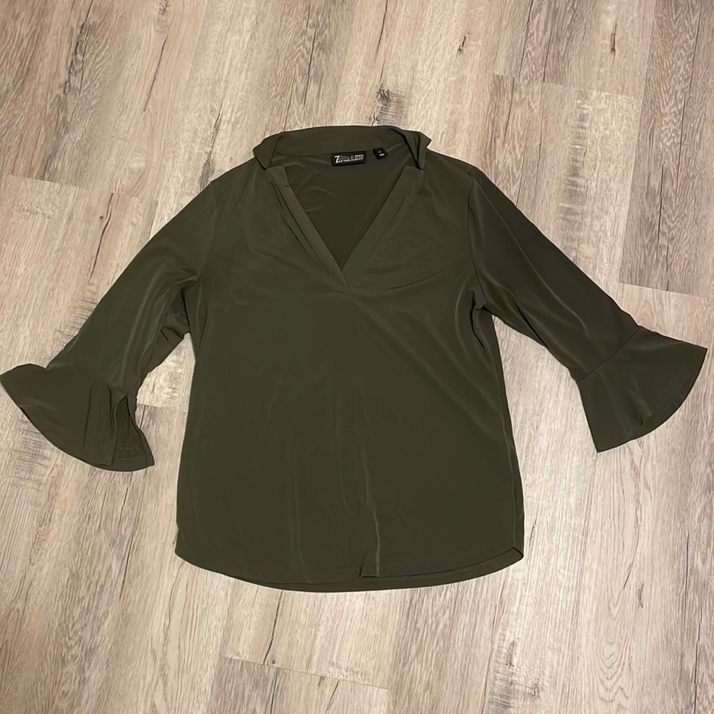New York and Company olive green medium shirt